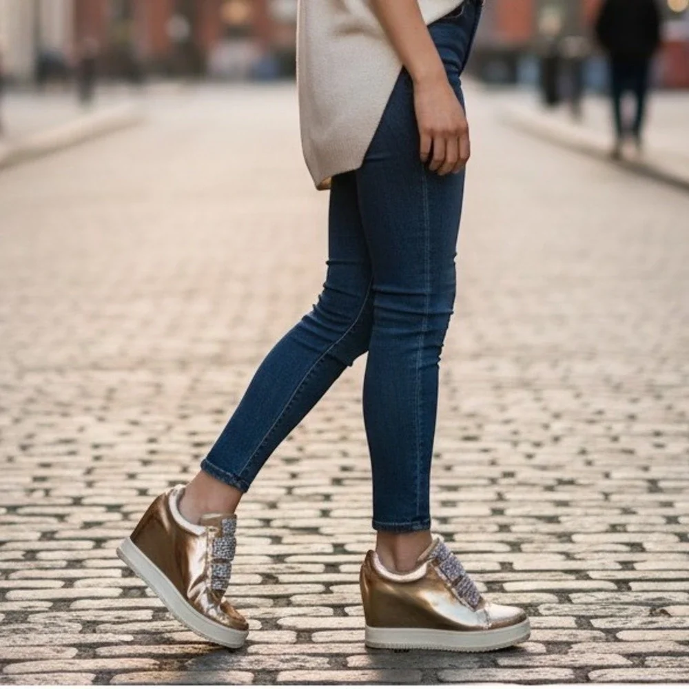 Mojo Moxy Metallic Wedge Sneakers Bundle Gold Silver Rhinestone Skulls Womens 7M